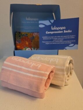 Lalapapa Women's Compression Socks - Pink and Cream